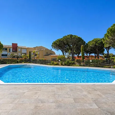 4 Pers Piscine, *